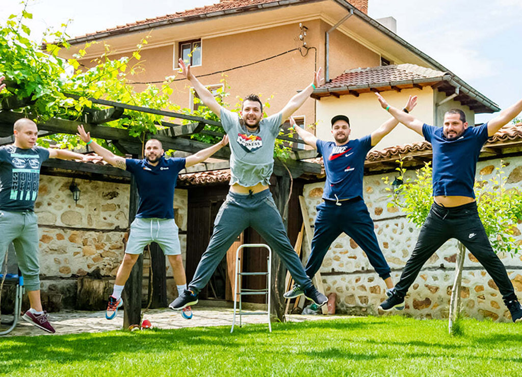 Стажантска програма